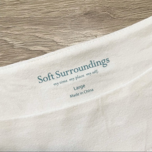 Like new Soft Surroundings Tops | **Soft Surrounding Operetta Asymmetrical - Picture 10 of 10